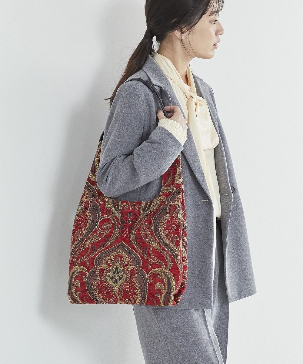 【トプカピ/TOPKAPI】の【TREASURE TOPKAPI】ペイズリー柄 ジャガード 2WAY トートバッグ インテリア・キッズ・メンズ・レディースファッション・服の通販 founy(ファニー) 　ファッション　Fashion　レディースファッション　Ladies' Fashion Online　バッグ　Bag　おすすめ　Recommend　アクセサリー　Accessories　エレガント 上品　Elegant　ショルダー　Shoulder　デニム　Denim　ペイズリー　Paisley　再入荷　Restock/Back In Stock/Re Arrival　A/W・秋冬　Aw・Autumn/Winter・Fw・Fall-Winter　レッド|ID: prp329100004595563 ipo3291000000032654237