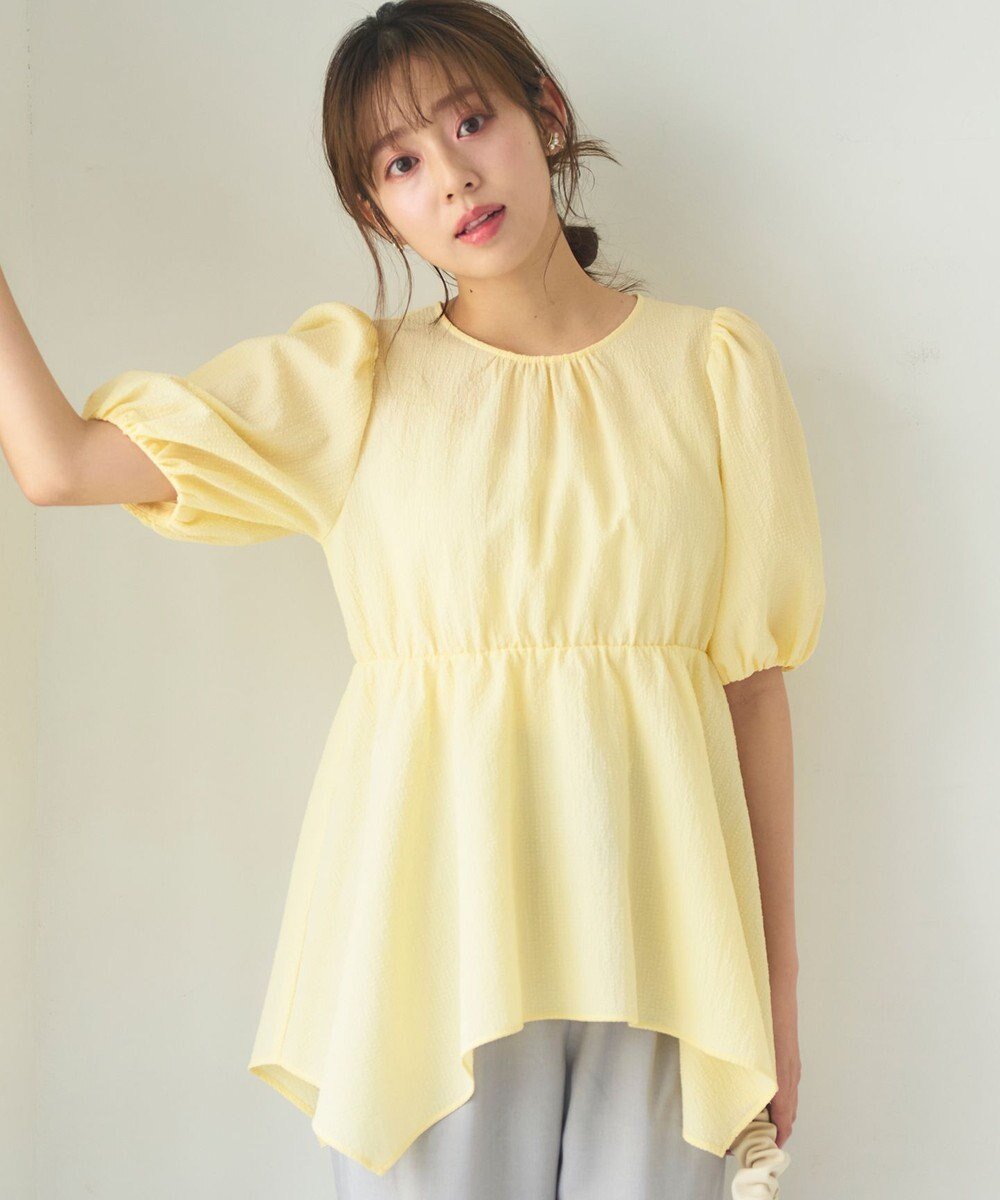 【フェルゥ/Feroux】の【洗える】パフスリーブチュニック ブラウス 人気、トレンドファッション・服の通販 founy(ファニー) ファッション Fashion レディースファッション Fashion for Women トップス・カットソー Cut & Sew Tops シャツ・ブラウス・オフィスカジュアル Elegant Blouses & Button-Ups おすすめ Recommended / Our Picks イレギュラーヘム Irregular Hem インナー Innerwear キャミソール Camisole, Spaghetti Strap Top サッカー Seersucker, Summer Fabric スリーブ Sleeve, Long Sleeve / Short Sleeve バルーン Balloon, Balloon Silhouette ペプラム Peplum, Flared Hem ワイド Wide, Wide Fit 夏 Summer 春 Spring S/S・春夏 SS, Spring/Summer, Warm Season 洗える Machine Washable other-1|ID: prp329100004595659 ipo3291000000034757408