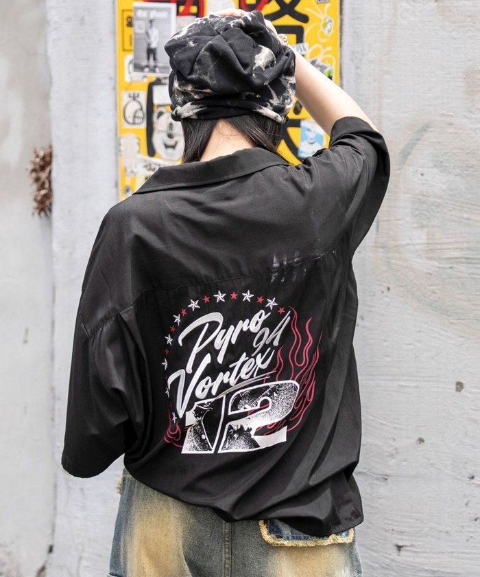 【ウィゴー/WEGO】の【ユニセックス着用ITEM/MLサイズ展開】オープンカラーグラフィックシャツ(SS) インテリア・キッズ・メンズ・レディースファッション・服の通販 founy(ファニー) https://founy.com/ ファッション Fashion レディースファッション Fashion for Women トップス・カットソー Cut & Sew Tops シャツ・ブラウス・オフィスカジュアル Elegant Blouses & Button-Ups インナー Innerwear ヴィンテージ Vintage Style 春 Spring グラフィック Graphic, Graphic Design スマホ Smartphone, Mobile Device とろみ Fluid, Flowy Fabric ダメージ Distressed, Destroyed デニム Denim, Jeans Material プリント Print, Printed Pattern 半袖 Short Sleeve, Half Sleeve メンズ Men's, Menswear リラックス Relax, Relaxed Fit ワイド Wide, Wide Fit ワンポイント One Point, Statement Accent S/S・春夏 SS, Spring/Summer, Warm Season 再入荷 Restock / Back in Stock 新作・新入荷 New Arrivals / New In おすすめ Recommended / Our Picks 夏 Summer |ID: prp329100004595875 ipo3291000000032657579