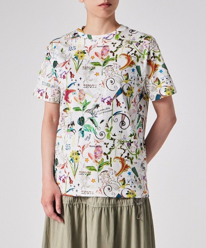 【ポール スミス/Paul Smith】のオールオーバープリント 半袖Tシャツ インテリア・キッズ・メンズ・レディースファッション・服の通販 founy(ファニー) https://founy.com/ ファッション Fashion レディースファッション Fashion for Women トップス・カットソー Cut & Sew Tops シャツ・ブラウス・オフィスカジュアル Elegant Blouses & Button-Ups ロングTシャツ・Tシャツ Longline T-Shirts & Tees カットソー・ベーシックTシャツ Cut-and-Sewn Tops / Stretch Tees & Basics おすすめ Recommended / Our Picks イラスト Illustration カットソー Cut and Sewn Top スラックス Slacks, Dress Pants デニム Denim, Jeans Material プリント Print, Printed Pattern ミックス Mix, Mixed Style ロマンティック Romantic, Feminine Style エレガント 上品 Elegant 半袖 Short Sleeve, Half Sleeve 夏 Summer S/S・春夏 SS, Spring/Summer, Warm Season A/W・秋冬 Autumn/Winter |ID: prp329100004595928 ipo3291000000033519185