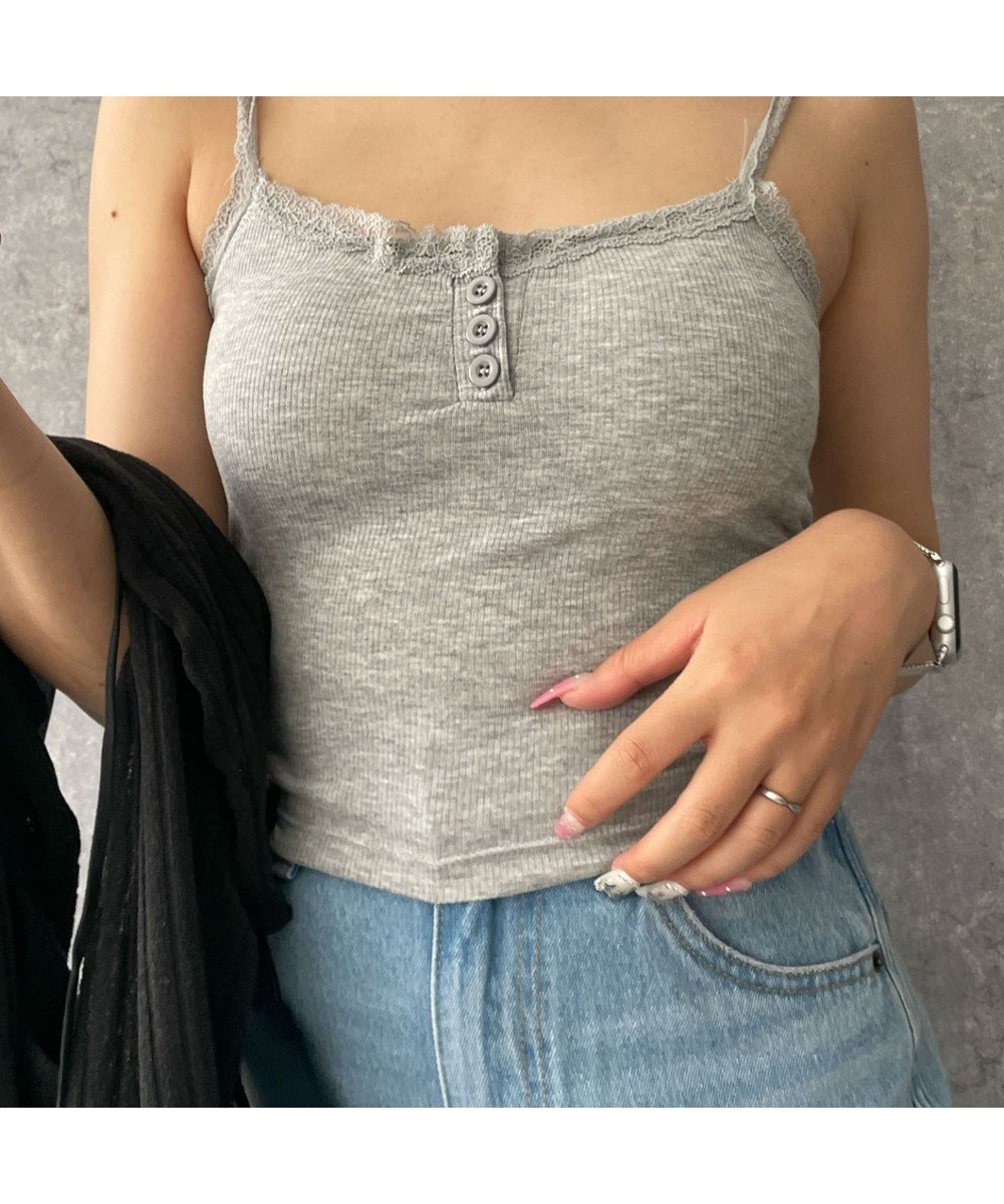 【ウィゴー/WEGO】の【カップ付きインナー】パット付きフロントボタンレースキャミ インテリア・キッズ・メンズ・レディースファッション・服の通販 founy(ファニー) ファッション Fashion レディースファッション Fashion for Women トップス・カットソー Cut & Sew Tops キャミソール&ノースリーブ Camisoles & Sleeveless Tops おすすめ Recommended / Our Picks インナー Innerwear カーディガン Cardigan, Knitwear キャミソール Camisole, Spaghetti Strap Top スマホ Smartphone, Mobile Device フロント Front, Front Design 夏 Summer 春 Spring S/S・春夏 SS, Spring/Summer, Warm Season グレー|ID: prp329100004595932 ipo3291000000033655635