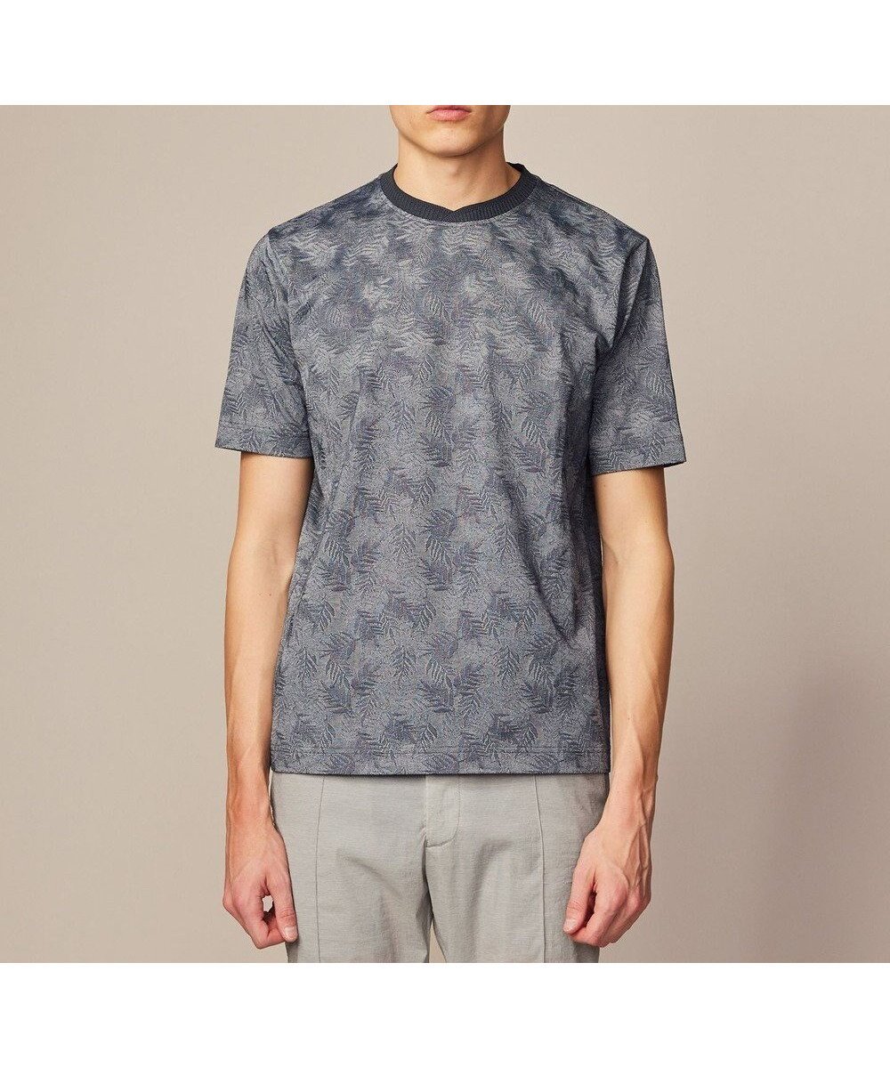 【ジョセフ アブード/JOSEPH ABBOUD / MEN】の【吸水速乾】リーフ柄ジャガード クルーネック Tシャツ インテリア・キッズ・メンズ・レディースファッション・服の通販 founy(ファニー) 　ファッション　Fashion　メンズファッション　Men's Style Online　トップス・カットソー　Tops/Tshirt/Men　シャツ　Shirts　カットソー　Cut And Sew　グラデーション　Gradation　ストレッチ　Stretch　リーフ　Leaf　再入荷　Restock/Back In Stock/Re Arrival　吸水　Water Absorption　夏　Summer　春　Spring　S/S・春夏　Ss・Spring/Summer　軽量　Lightweight　ダルブルー系|ID: prp329100004596261 ipo3291000000032662561