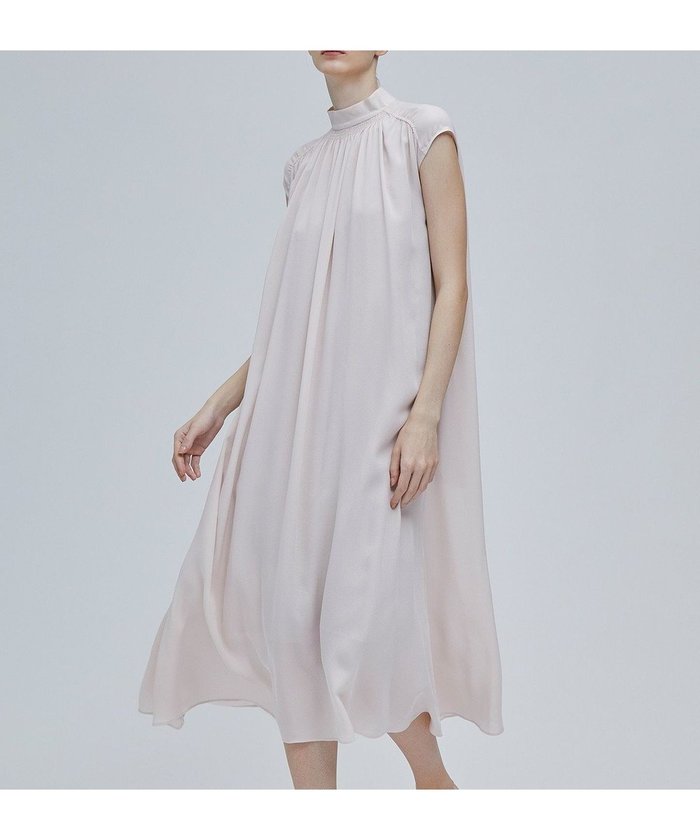 【ベイジ,/BEIGE,】のOLGA / Aラインドレス インテリア・キッズ・メンズ・レディースファッション・服の通販 founy(ファニー) https://founy.com/ ファッション Fashion レディースファッション Ladies' Fashion Online ワンピース Dress ドレス Party Dresses ウォッシャブル Washable エレガント 上品 Elegant カーディガン Cardigan シャーリング Shirring シルク Silk ジャケット Jacket セレモニー Ceremony ドレス Dress ドレープ Drape ビジネス 仕事 通勤 Business 夏 Summer 春 Spring S/S・春夏 Ss・Spring/Summer |ID: prp329100004596270 ipo3291000000032662671