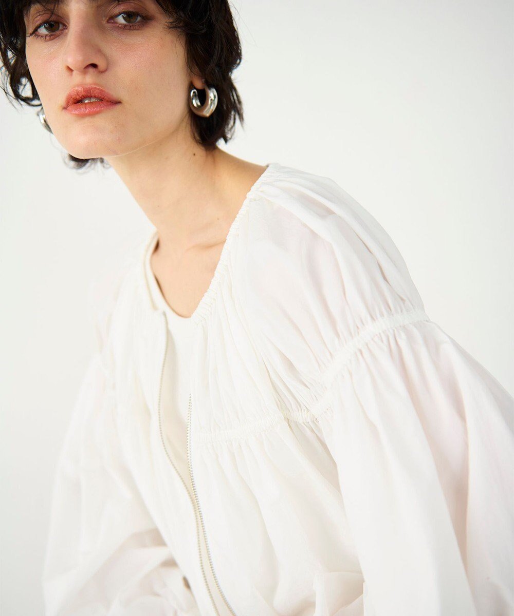 【グレース コンチネンタル/GRACE CONTINENTAL】のギャザータフタブルゾン 人気、トレンドファッション・服の通販 founy(ファニー) 　ファッション　Fashion　レディースファッション　Ladies' Fashion Online　アウター　Coat Outerwear　ジャケット　Jackets　ブルゾン　Blouson/Jackets　ギャザー　Gather　シャーリング　Shirring　ジャケット　Jacket　スマート　Smart　スリーブ　Sleeve　フォルム　Form　ブルゾン　Blouson　夏　Summer　春　Spring　S/S・春夏　Ss・Spring/Summer　 other-1|ID: prp329100004597473 ipo3291000000032675620