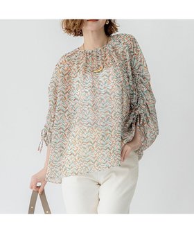 【23区/NIJYUSANKU】 【洗える】シアーヘリンボーンプリント ブラウス人気、トレンドファッション・服の通販 founy(ファニー) ファッション Fashion レディースファッション Ladies' Fashion Online トップス・カットソー Tops/Tshirt シャツ/ブラウス Shirts/Blouses インナー Inner エレガント 上品 Elegant オレンジ Orange 春 Spring 洗える Washable ギャザー Gather シアー Sheer ジャケット Jacket ジョーゼット Georgette スカーフ Scarf トレンド Trend フランス France プリント Print ヘリンボーン Herringbone リボン Ribbon S/S・春夏 Ss・Spring/Summer 夏 Summer ビジネス 仕事 通勤 Business 2025年 2025 2025春夏・S/S Ss,Spring/Summer,2025 |ID:prp329100004597555