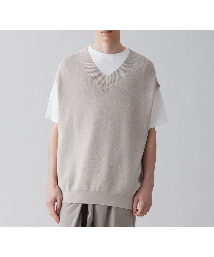 【アンフィーロ/UNFILO / MEN】のイージーケア ニットベスト 23年春夏商品 インテリア・キッズ・メンズ・レディースファッション・服の通販 founy(ファニー) https://founy.com/ ファッション Fashion メンズファッション Men's Style Online トップス・カットソー Tops/Tshirt/Men ニット Knit Tops ベスト/ジレ Gilets/Vests おすすめ Recommend ウォッシャブル Washable ストレッチ Stretch トレンド Trend ベスト Vest 夏 Summer 抗菌 Antibacterial 春 Spring S/S・春夏 Ss・Spring/Summer 雑誌 Magazine |ID: prp329100004598433 ipo3291000000032685649