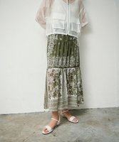 【グレース コンチネンタル/GRACE CONTINENTAL】のバンダナティアードスカート 人気、トレンドファッション・服の通販 founy(ファニー) ファッション Fashion レディースファッション Fashion for Women スカート Skirts ティアードスカート Tiered Skirts エレガント 上品 Elegant シアー Sheer, See-Through セットアップ Set-Up, Coordinated Outfit ティアード Tiered, Tiered Style ドレープ Drape, Draping Fabric バランス Balance, Style Balance バンダナ Bandana, Head Scarf パターン Pattern, Design Print パッチワーク Patchwork, Mixed Fabric プリント Print, Printed Pattern メンズ Men's, Menswear ヴィンテージ Vintage Style 夏 Summer 春 Spring S/S・春夏 SS, Spring/Summer, Warm Season |ID:prp329100004598446