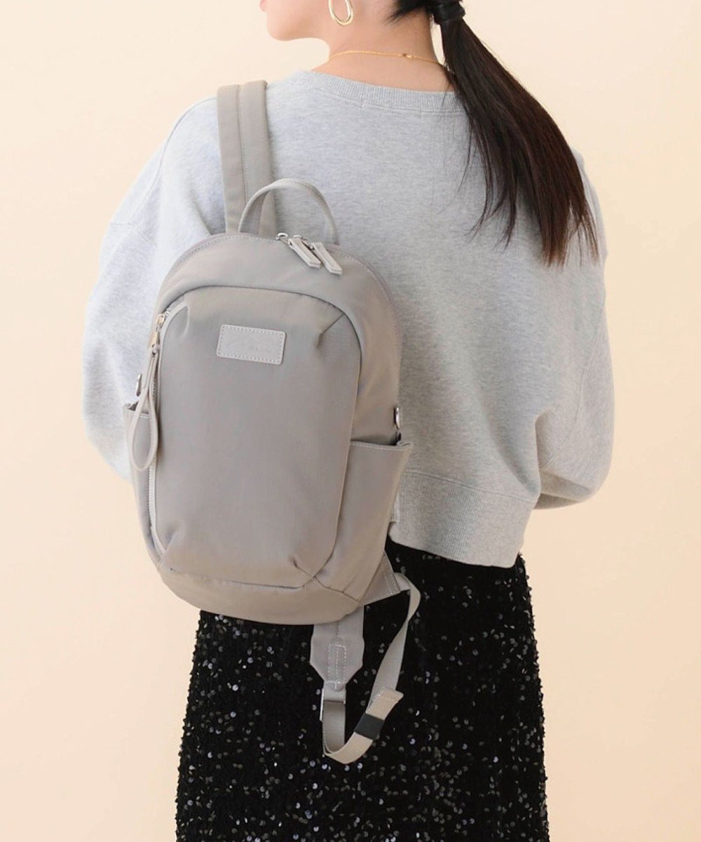 【エースバッグズアンドラゲッジ/ACE BAGS & LUGGAGE】のW .Day/Night クルホ ラウンドリュック 11.0インチタブレット収納 15296 ダブルアンドデイナイト インテリア・キッズ・メンズ・レディースファッション・服の通販 founy(ファニー) ファッション Fashion レディースファッション Fashion for Women バッグ Bags シンプル Simple, Minimal スポーティ Sporty, Casual Athletic 手帳 Planner, Notebook バランス Balance, Style Balance フロント Front, Front Design ポケット Pocket, Pocket Detail ラウンド Round, Round Neck リュック Backpack, Rucksack おすすめ Recommended / Our Picks ビジネス 仕事 通勤 Business / Work / Commuting グレージュ|ID: prp329100004598501 ipo3291000000033712592