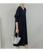 【アイシービー/iCB】の【WEB限定・洗える】ストレッチポンチ Vネックワンピース ブラック系|ID: prp329100004598598 ipo3291000000032687768