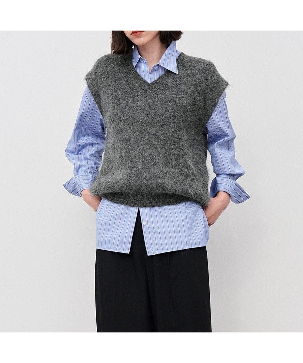 【アンクレイヴ/uncrave】のアルパカファーニット Vネックベスト インテリア・キッズ・メンズ・レディースファッション・服の通販 founy(ファニー) 　ファッション　Fashion　レディースファッション　Ladies' Fashion Online　アウター　Coat Outerwear　トップス・カットソー　Tops/Tshirt　ニット　Knit Tops　ベスト/ジレ　Gilets/Vests　Vネック　V-Neck　インナー　Inner　畦　Ridge　今季　This Season　ストレッチ　Stretch　スリーブ　Sleeve　セーター　Sweater　なめらか　Smooth　フレンチ　French　ベスト　Vest　半袖　Short Sleeve　A/W・秋冬　Aw・Autumn/Winter・Fw・Fall-Winter　NEW・新作・新着・新入荷　New Arrivals　チャコール|ID: prp329100004598660 ipo3291000000032688296