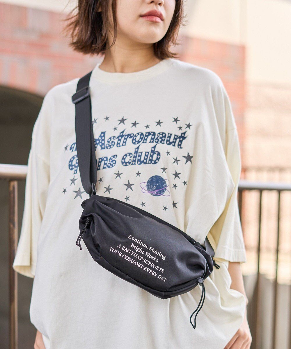 【クラフトスタンダードブティック/CRAFT STANDARD BOUTIQUE】の撥水ロゴプリントショルダー 人気、トレンドファッション・服の通販 founy(ファニー) 　ファッション　Fashion　レディースファッション　Fashion for Women　2025年　2025　2025春夏・S/S　Spring/Summer 2025 SS25　おすすめ　Recommended / Our Picks　コンパクト　Compact, Small Size　フィット　Fit, Slim Fit　ポケット　Pocket, Pocket Detail　 other-1|ID: prp329100004599410 ipo3291000000033324287