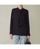 【アイシービー/iCB】の【WEB限定カラーあり・速乾・洗える】BackSatinAmunzen スカーフタイブラウス ブラック系|ID: prp329100004599465 ipo3291000000032695930