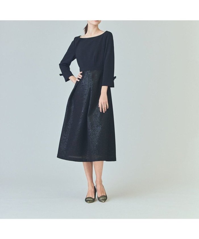 【グレース コンチネンタル/GRACE CONTINENTAL】のスパングルワンピース インテリア・キッズ・メンズ・レディースファッション・服の通販 founy(ファニー) https://founy.com/ ファッション Fashion レディースファッション Fashion for Women ワンピース Dresses イタリア Italy エレガント 上品 Elegant 春 Spring コンシャス Conscious, Bodycon ジョーゼット Georgette, Semi-Sheer Fabric スパンコール Sequins, Sequin Embellishment スリット Slit, Slit Detail ドレス Dress, One-Piece ボンディング Bonding, Bonded Fabric S/S・春夏 SS, Spring/Summer, Warm Season 夏 Summer |ID: prp329100004600481 ipo3291000000032708047