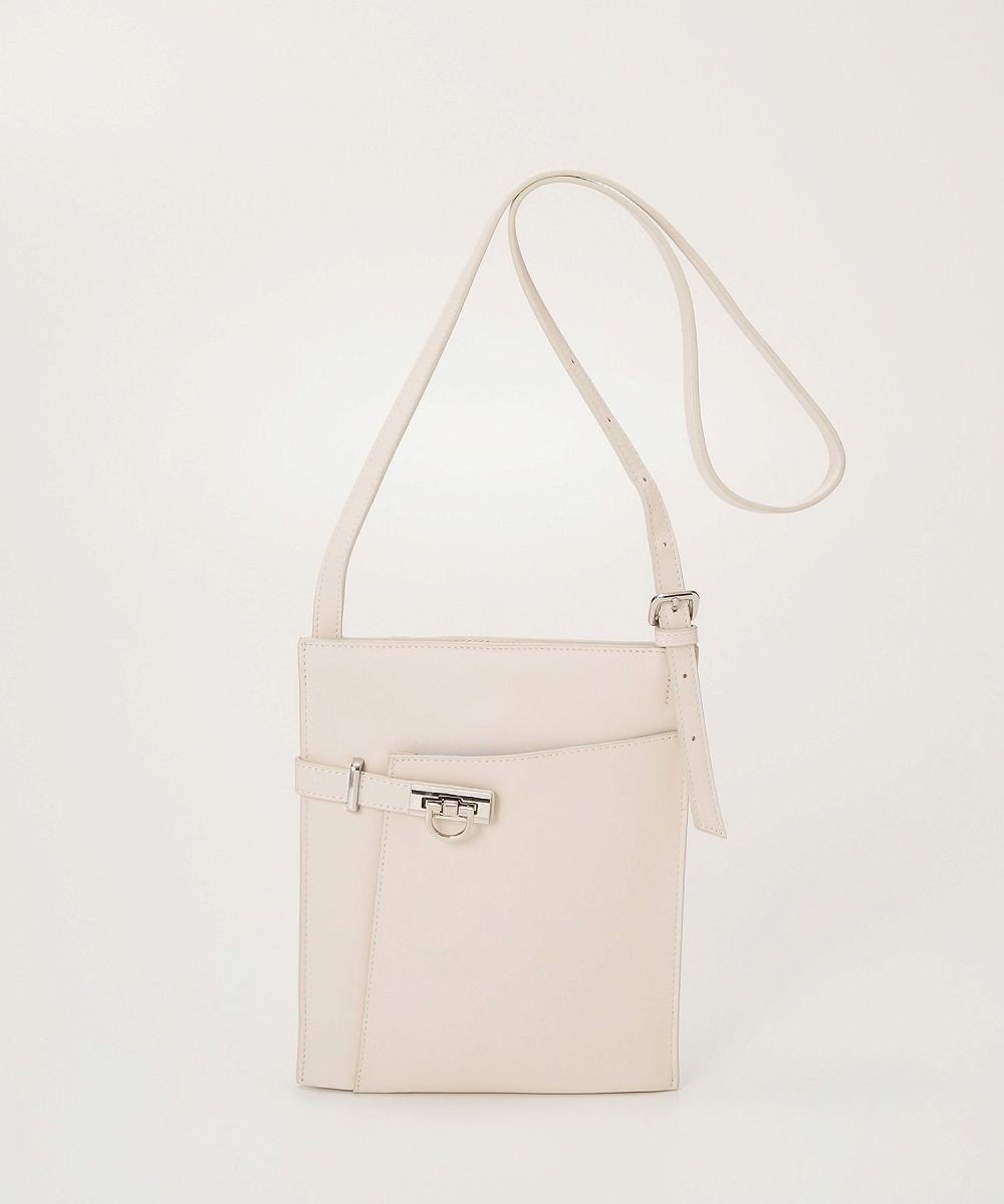 【トプカピ/TOPKAPI】の【TREASURE TOPKAPI】ベルトデザイン レザー フラット ショルダーバッグ インテリア・キッズ・メンズ・レディースファッション・服の通販 founy(ファニー) 　ファッション　Fashion　レディースファッション　Fashion for Women　バッグ　Bags　ベルト&ウエストマーク　Belts & Waist Accessories　クール　Cool, Chic　スマート　Smart, Elegant　フラット　Flat, Flat Shoes　フロント　Front, Front Design　ポケット　Pocket, Pocket Detail　春　Spring　ホワイト|ID: prp329100004600554 ipo3291000000033618214