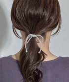 【フィービィー/phoebe】のハングパールリボンポニーフックヘアカフ ホワイト|ID: prp329100004600700 ipo3291000000032709953