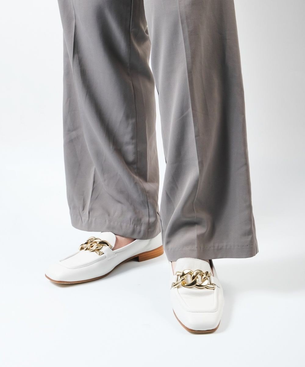 【ボントレ/BONTRE】の【LucaGrossi/ルカグロッシ】スクエアチェーンローファー/ H092M-US インテリア・キッズ・メンズ・レディースファッション・服の通販 founy(ファニー) 　ファッション　Fashion　レディースファッション　Fashion for Women　イタリア　Italy　シューズ　Shoes, Footwear　シンプル　Simple, Minimal　チェーン　Chain, Chain Strap　フィット　Fit, Slim Fit　フラット　Flat, Flat Shoes　A/W・秋冬　Autumn/Winter　S/S・春夏　SS, Spring/Summer, Warm Season　夏　Summer　エレガント 上品　Elegant　ホワイト|ID: prp329100004600775 ipo3291000000033483597