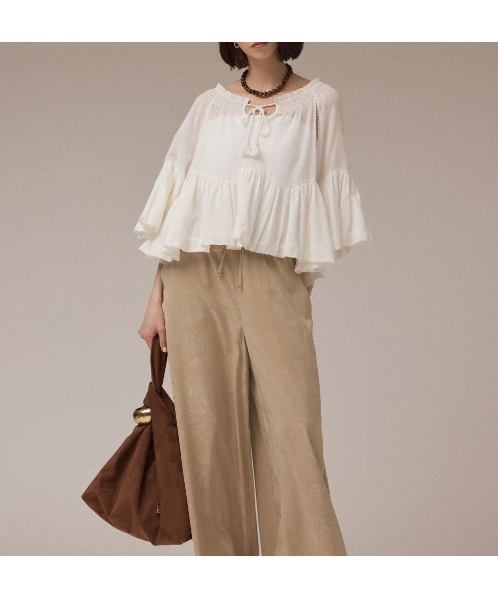 【グレース コンチネンタル/GRACE CONTINENTAL】のバルーンカフタントップ 人気、トレンドファッション・服の通販 founy(ファニー) 　ファッション　Fashion　レディースファッション　Fashion for Women　トップス・カットソー　Cut & Sew Tops　シャツ・ブラウス・オフィスカジュアル　Elegant Blouses & Button-Ups　新作・新入荷　New Arrivals / New In　ティアード　Tiered, Tiered Style　バルーン　Balloon, Balloon Silhouette　夏　Summer　春　Spring　S/S・春夏　SS, Spring/Summer, Warm Season　 other-1|ID: prp329100004602137 ipo3291000000032721577