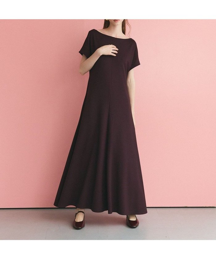 【グレース コンチネンタル/GRACE CONTINENTAL】のバックオープンポンチワンピース インテリア・キッズ・メンズ・レディースファッション・服の通販 founy(ファニー) https://founy.com/ ファッション Fashion レディースファッション Fashion for Women ワンピース Dresses 新作・新入荷 New Arrivals / New In ロング Long, Long-Length エレガント 上品 Elegant 夏 Summer 春 Spring S/S・春夏 SS, Spring/Summer, Warm Season |ID: prp329100004602149 ipo3291000000032721640