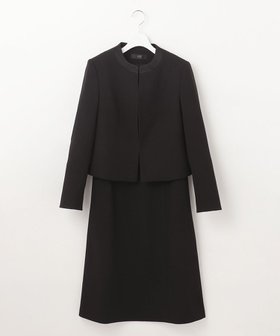 【自由区 FORMAL/JIYU-KU FORMAL】の【ウォッシャブル対応】ウォッシャブルドビーアンサンブル 人気、トレンドファッション・服の通販 founy(ファニー) ファッション Fashion レディースファッション Fashion for Women トップス・カットソー Cut & Sew Tops アンサンブルニット Knit Ensembles & Twin Sets スーツ Business Suits & Workwear スーツセット・2点セット・レディーススーツ Suit Sets / 2-Piece Suits / Office Suit Sets アンサンブル Ensemble Set ウォッシャブル Machine Washable サテン Satin, Glossy Fabric ジャケット Jacket, Outerwear スーツ Suit, Formalwear セットアップ Set-Up, Coordinated Outfit ポケット Pocket, Pocket Detail エレガント 上品 Elegant 夏 Summer S/S・春夏 SS, Spring/Summer, Warm Season A/W・秋冬 Autumn/Winter |ID:prp329100004602886