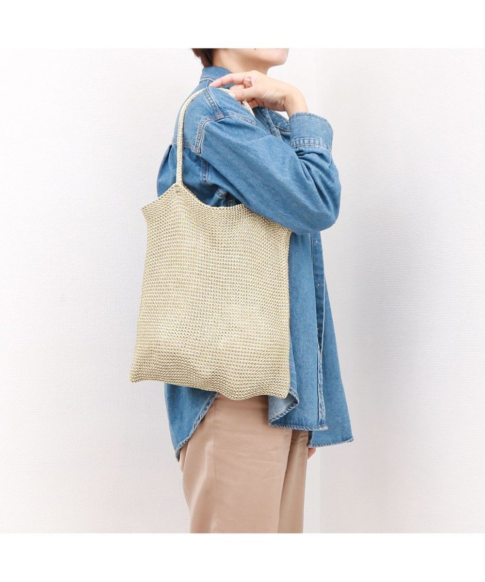 【アンビリオン/UNBILLION】のカシュカシュ cachecache / ラメ糸編みトートバッグ インテリア・キッズ・メンズ・レディースファッション・服の通販 founy(ファニー) 　ファッション　Fashion　レディースファッション　Fashion for Women　バッグ　Bags　カラフル　Colorful Design　財布　Wallet, Purse　トラベル　Travel, Travel Gear　トレンド　Trend, Trending Now　ハンド　Hand, Handmade　ポケット　Pocket, Pocket Detail　ミックス　Mix, Mixed Style　モチーフ　Motif, Design Theme　リラックス　Relax, Relaxed Fit　再入荷　Restock / Back in Stock　おすすめ　Recommended / Our Picks　旅行　Travel　エレガント 上品　Elegant　ゴールド|ID: prp329100004602948 ipo3291000000033683030