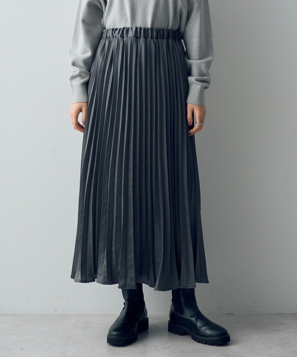 【イェッカ ヴェッカ/YECCA VECCA】のサテンプリーツスカート インテリア・キッズ・メンズ・レディースファッション・服の通販 founy(ファニー) 　ファッション　Fashion　レディースファッション　Fashion for Women　スカート　Skirts　プリーツスカート / 上品フェミニンスタイル　Pleated Skirts　おすすめ　Recommended / Our Picks　サテン　Satin, Glossy Fabric　スニーカー　Sneakers, Trainers　プリーツ　Pleats, Pleated　ポケット　Pocket, Pocket Detail　A/W・秋冬　Autumn/Winter　Charcoal Gray|ID: prp329100004602950 ipo3291000000032733932