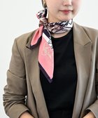 【マルカオリジナル/Marca originals】の【Marcaオリジナル】色面シルエット馬車 小判スカーフ シルクツイル 人気、トレンドファッション・服の通販 founy(ファニー) ファッション Fashion レディースファッション Fashion for Women アクセサリー Fashion Accessories 秋 Autumn コンパクト Compact, Small Size シルク Silk, 100% Silk スカーフ Scarf, Neckwear ストール Stole, Wrap ドレープ Drape, Draping Fabric ハンカチ Handkerchief, Hanky バンダナ Bandana, Head Scarf プリント Print, Printed Pattern モチーフ Motif, Design Theme リボン Ribbon, Bow thumbnail ピンク|ID: prp329100004602985 ipo3291000000033909735