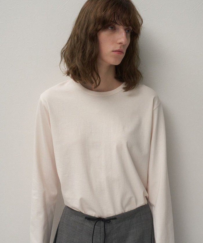 【エイトン/ATON】のDRY COTTON JERSEY ロングスリーブTシャツ インテリア・キッズ・メンズ・レディースファッション・服の通販 founy(ファニー) https://founy.com/ ファッション Fashion レディースファッション Fashion for Women トップス・カットソー Cut & Sew Tops シャツ・ブラウス・オフィスカジュアル Elegant Blouses & Button-Ups ロングTシャツ・Tシャツ Longline T-Shirts & Tees カットソー・ベーシックTシャツ Cut-and-Sewn Tops / Stretch Tees & Basics カットソー Cut and Sewn Top 吸水 Absorbent, Quick-Dry スリーブ Sleeve, Long Sleeve / Short Sleeve 長袖 Long Sleeve, Full Sleeve フィット Fit, Slim Fit リラックス Relax, Relaxed Fit レギュラー Regular, Standard Fit ロング Long, Long-Length A/W・秋冬 Autumn/Winter S/S・春夏 SS, Spring/Summer, Warm Season 新作・新入荷 New Arrivals / New In 夏 Summer |ID: prp329100004603070 ipo3291000000032735514