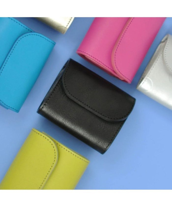 【アンビリオン/UNBILLION】のperche 姫路レザーかぶせミニウォレット インテリア・キッズ・メンズ・レディースファッション・服の通販 founy(ファニー) https://founy.com/ ファッション Fashion レディースファッション Fashion for Women ミニ財布・二つ折り財布 Wallets & Card Cases イタリア Italy ウォレット Wallet コンパクト Compact, Small Size シルバー Silver, Metallic Silver 財布 Wallet, Purse プリント Print, Printed Pattern ポケット Pocket, Pocket Detail 再入荷 Restock / Back in Stock おすすめ Recommended / Our Picks 日本製 Made In Japan |ID: prp329100004603578 ipo3291000000034303169