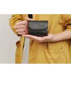 【アンビリオン/UNBILLION】のperche 姫路レザーかぶせミニウォレット ブラックドット|ID: prp329100004603578 ipo3291000000034303171