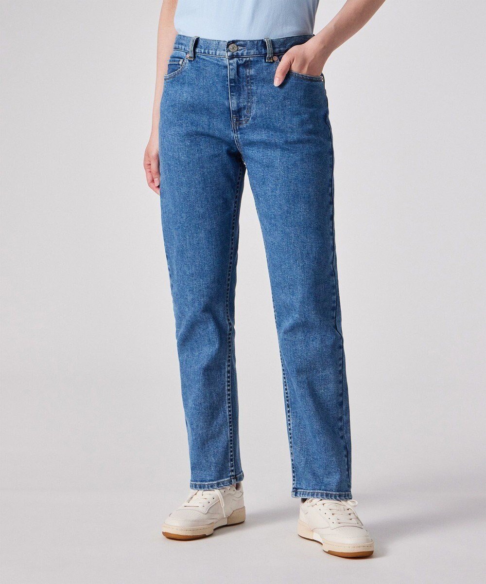 【ポール スミス/Paul Smith】のHappy ストレートデニム 人気、トレンドファッション・服の通販 founy(ファニー) 　ファッション　Fashion　レディースファッション　Fashion for Women　パンツ　Pants & Trousers　デニムパンツ・ジーンズ・美脚デニム　Denim Jeans & Pants　シンプル　Simple, Minimal　ストレッチ　Stretch, Stretchy Fabric　ストレート　Straight, Straight Cut　テーパード　Tapered, Tapered Pants　デニム　Denim, Jeans Material　バランス　Balance, Style Balance　パッチ　Patch, Appliqué　ポケット　Pocket, Pocket Detail　夏　Summer　S/S・春夏　SS, Spring/Summer, Warm Season　A/W・秋冬　Autumn/Winter　 other-1|ID: prp329100004604850 ipo3291000000034246317