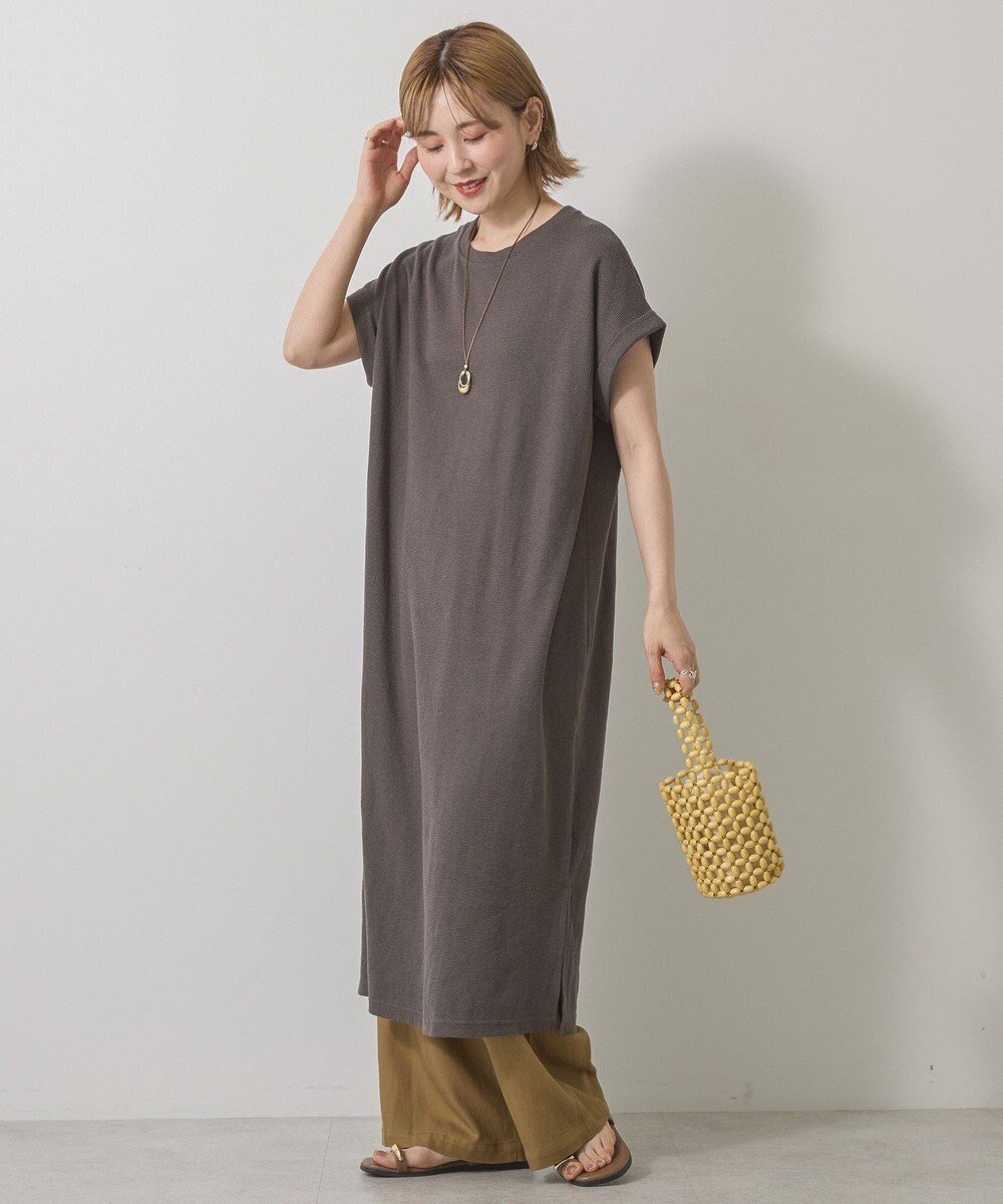 【アメリカンホリック/AMERICAN HOLIC】のワッフルサイドスリット半袖ワンピース 人気、トレンドファッション・服の通販 founy(ファニー) 　ファッション　Fashion　レディースファッション　Fashion for Women　ワンピース　Dresses　新作・新入荷　New Arrivals / New In　おすすめ　Recommended / Our Picks　ポケット　Pocket, Pocket Detail　ワッフル　Waffle, Waffle Knit　半袖　Short Sleeve, Half Sleeve　夏　Summer　春　Spring　S/S・春夏　SS, Spring/Summer, Warm Season　 other-1|ID: prp329100004605111 ipo3291000000032776217
