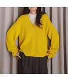 【23区/NIJYUSANKU】の【洗える】ウールミドルゲージ Vネック ニット 人気、トレンドファッション・服の通販 founy(ファニー) ファッション Fashion レディースファッション Fashion for Women トップス・カットソー Cut & Sew Tops ニット Knit Tops & Sweaters Vネックトップス V-Neck Tops / V-Cut Neckline Shirts イエロー Yellow インナー Innerwear 洗える Machine Washable シンプル Simple, Minimal スリット Slit, Slit Detail セーター Sweater, Knitwear チュニック Tunic, Long Top ベーシック Basic, Essential ボーダー Border, Stripe A/W・秋冬 Autumn/Winter 冬 Winter / This Winter 2023年 2023 2023-2024秋冬・A/W Autumn/Winter 2023–24 AW23–24 thumbnail イエロー系|ID: prp329100004605514 ipo3291000000033215536