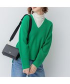 【23区/NIJYUSANKU】の【洗える】ウールミドルゲージ Vネック ニット 人気、トレンドファッション・服の通販 founy(ファニー) ファッション Fashion レディースファッション Fashion for Women トップス・カットソー Cut & Sew Tops ニット Knit Tops & Sweaters Vネックトップス V-Neck Tops / V-Cut Neckline Shirts イエロー Yellow インナー Innerwear 洗える Machine Washable シンプル Simple, Minimal スリット Slit, Slit Detail セーター Sweater, Knitwear チュニック Tunic, Long Top ベーシック Basic, Essential ボーダー Border, Stripe A/W・秋冬 Autumn/Winter 冬 Winter / This Winter 2023年 2023 2023-2024秋冬・A/W Autumn/Winter 2023–24 AW23–24 thumbnail グリーン系|ID: prp329100004605514 ipo3291000000033215541