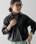 【グリーンパークス/Green Parks】のショート丈フェイクレザーシャツ Black|ID: prp329100004606858 ipo3291000000033067682