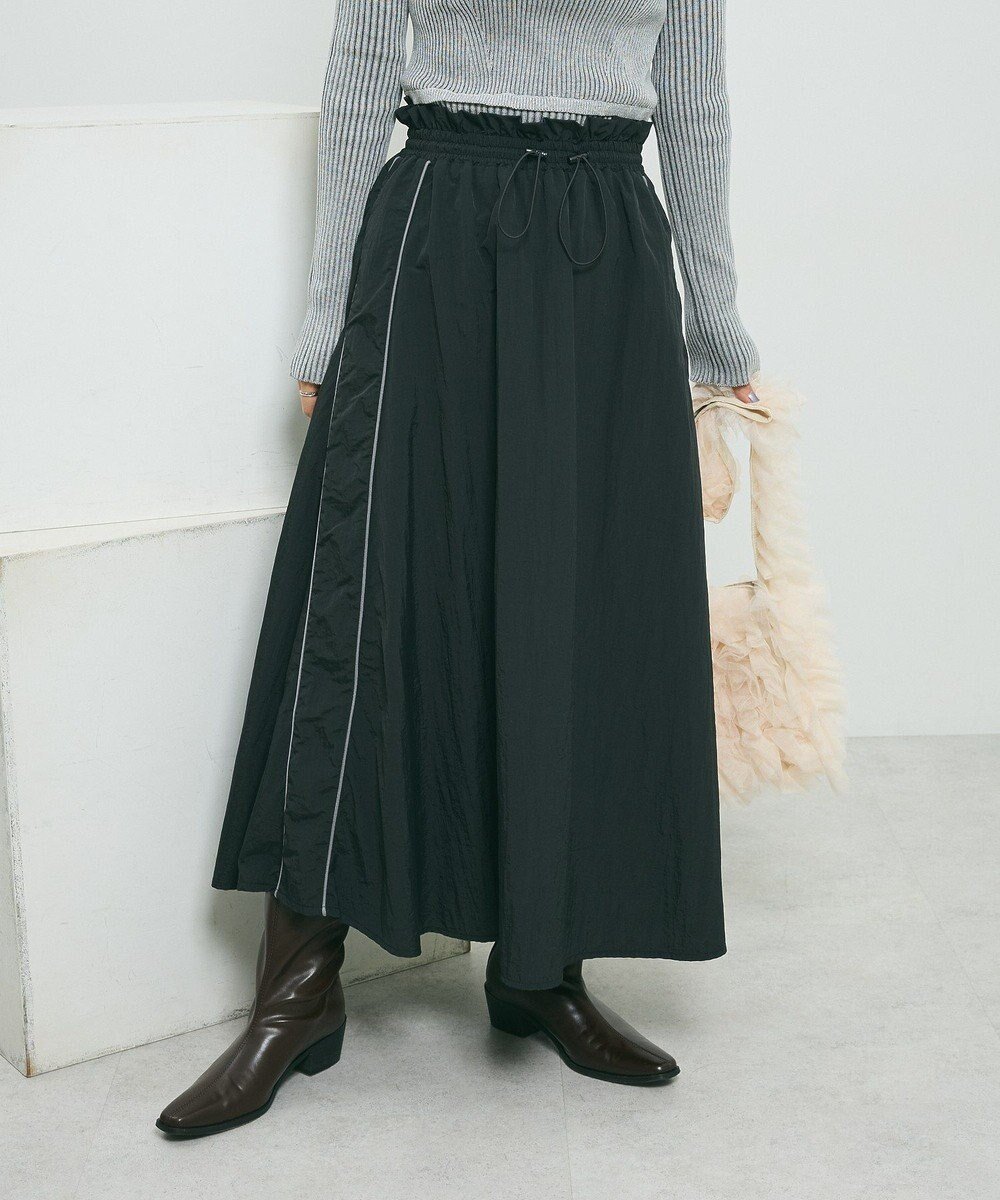 【グリーンパークス/Green Parks】のナイロンラインフレアスカート インテリア・キッズ・メンズ・レディースファッション・服の通販 founy(ファニー) 　ファッション　Fashion　レディースファッション　Fashion for Women　スカート　Skirts　Aライン・フレアスカート　A-Line & Flared Skirts　おすすめ　Recommended / Our Picks　スニーカー　Sneakers, Trainers　ポケット　Pocket, Pocket Detail　ミックス　Mix, Mixed Style　ロング　Long, Long-Length　夏　Summer　S/S・春夏　SS, Spring/Summer, Warm Season　A/W・秋冬　Autumn/Winter　Black|ID: prp329100004606869 ipo3291000000033067713