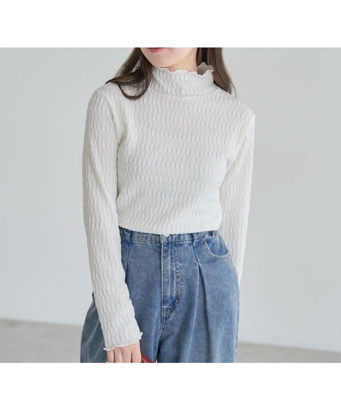 【グリーンパークス/Green Parks】の・Petit Fleur ジャカードハイネックロンTE インテリア・キッズ・メンズ・レディースファッション・服の通販 founy(ファニー) https://founy.com/ ファッション Fashion レディースファッション Fashion for Women トップス・カットソー Cut & Sew Tops シャツ・ブラウス・オフィスカジュアル Elegant Blouses & Button-Ups ロングTシャツ・Tシャツ Longline T-Shirts & Tees カットソー・ベーシックTシャツ Cut-and-Sewn Tops / Stretch Tees & Basics おすすめ Recommended / Our Picks インナー Innerwear カットソー Cut and Sewn Top キャミソール Camisole, Spaghetti Strap Top コンパクト Compact, Small Size ジャカード／ジャガード Jacquard, Woven Pattern ストレッチ Stretch, Stretchy Fabric スリーブ Sleeve, Long Sleeve / Short Sleeve ハイネック High Neck, Mock Neck フィット Fit, Slim Fit フォルム Silhouette, Form ヘムライン Hemline, Bottom Cut ベーシック Basic, Essential ポケット Pocket, Pocket Detail ロング Long, Long-Length 夏 Summer S/S・春夏 SS, Spring/Summer, Warm Season A/W・秋冬 Autumn/Winter |ID: prp329100004606890 ipo3291000000033067774