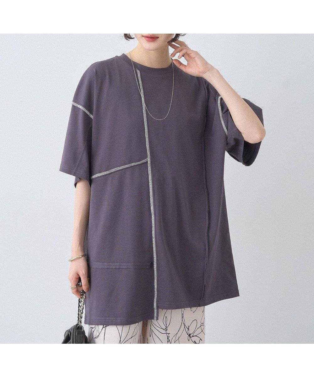 【アースミュージックアンドエコロジー/earth music&ecology】のステッチデザインルーズTee インテリア・キッズ・メンズ・レディースファッション・服の通販 founy(ファニー) 　ファッション　Fashion　レディースファッション　Fashion for Women　トップス・カットソー　Cut & Sew Tops　シャツ・ブラウス・オフィスカジュアル　Elegant Blouses & Button-Ups　ロングTシャツ・Tシャツ　Longline T-Shirts & Tees　カットソー・ベーシックTシャツ　Cut-and-Sewn Tops / Stretch Tees & Basics　おすすめ　Recommended / Our Picks　カットソー　Cut and Sewn Top　ボトム　Bottoms, Lower Wear　ポケット　Pocket, Pocket Detail　ルーズ　Loose, Oversized　夏　Summer　春　Spring　S/S・春夏　SS, Spring/Summer, Warm Season　Charcoal Gray|ID: prp329100004606903 ipo3291000000033648529