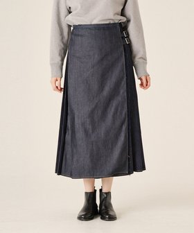 【リポトレンタアンニ/Ripo trenta anni】の【洗える/個性的/ブランド定番】DENIM QUILT SKデニムスカート 人気、トレンドファッション・服の通販 founy(ファニー) ファッション Fashion レディースファッション Fashion for Women スカート Skirts デニムスカート・カジュアルスカート Denim Skirts プリーツスカート / 上品フェミニンスタイル Pleated Skirts 洗える Machine Washable キルト Quilt, Quilted Fabric デニム Denim, Jeans Material 定番 Standard, Basic Item 人気 Popular, Best Seller プリーツ Pleats, Pleated A/W・秋冬 Autumn/Winter S/S・春夏 SS, Spring/Summer, Warm Season 夏 Summer |ID:prp329100004606980