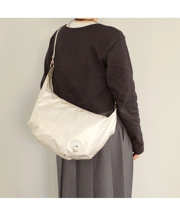 【ペレボルサ/PELLE BORSA】のショルダーバッグ Alive アライブ 4344 インテリア・キッズ・メンズ・レディースファッション・服の通販 founy(ファニー) https://founy.com/ ファッション Fashion レディースファッション Fashion for Women コーティング Coating, Coated Finish 傘 Umbrella, Parasol 軽量 Lightweight, Ultra Light ショルダー Shoulder, Shoulder Strap ジャカード／ジャガード Jacquard, Woven Pattern 財布 Wallet, Purse ハンカチ Handkerchief, Hanky ハーフ Half, Half-Length パール Pearl, Pearl Accent ポケット Pocket, Pocket Detail ポーチ Pouch, Small Case モチーフ Motif, Design Theme 新作・新入荷 New Arrivals / New In |ID: prp329100004609317 ipo3291000000032969775