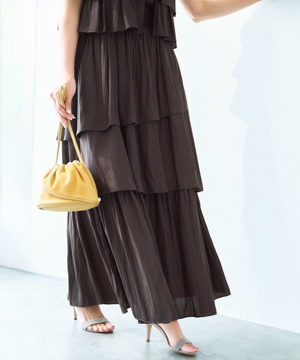 【組曲/KUMIKYOKU】の【入江未悠さんコラボ】ギャザーライトデシンティアード スカート 人気、トレンドファッション・服の通販 founy(ファニー) 　ファッション　Fashion　レディースファッション　Fashion for Women　スカート　Skirts　ティアードスカート　Tiered Skirts　ヴィンテージ　Vintage Style　秋　Autumn　ギャザー　Gathered, Ruffled　コラボ　Collaboration, Collab　スタイリッシュ　Stylish, Fashionable　スマホ　Smartphone, Mobile Device　スリット　Slit, Slit Detail　セットアップ　Set-Up, Coordinated Outfit　セパレート　Separate, Two-Piece　ティアード　Tiered, Tiered Style　ドット　Polka Dot, Dot Pattern　人気　Popular, Best Seller　フリル　Frill, Ruffle　ポケット　Pocket, Pocket Detail　ランダム　Random, Irregular　A/W・秋冬　Autumn/Winter　S/S・春夏　SS, Spring/Summer, Warm Season　おすすめ　Recommended / Our Picks　夏　Summer　旅行　Travel　 other-1|ID: prp329100004609347 ipo3291000000035006474