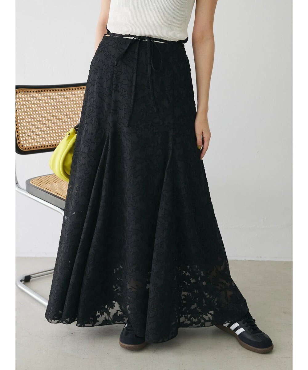 【グリーンパークス/Green Parks】のシアージャガード花柄ボリュームスカート インテリア・キッズ・メンズ・レディースファッション・服の通販 founy(ファニー) 　ファッション　Fashion　レディースファッション　Fashion for Women　スカート　Skirts　おすすめ　Recommended / Our Picks　セットアップ　Set-Up, Coordinated Outfit　フェミニン　Feminine, Girly　フレア　Flare, Flared　ポケット　Pocket, Pocket Detail　リボン　Ribbon, Bow　切替　Switching, Contrast Panel　夏　Summer　春　Spring　S/S・春夏　SS, Spring/Summer, Warm Season　Black|ID: prp329100004609443 ipo3291000000034249263