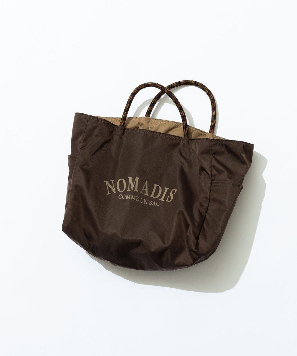 【23区/NIJYUSANKU】の【新色追加/23区別注カラーあり】NOMADIS SAC2 WIDE リバーシブル トートバッグ インテリア・キッズ・メンズ・レディースファッション・服の通販 founy(ファニー) 　ファッション　Fashion　レディースファッション　Fashion for Women　バッグ　Bags　キャンバス　Canvas, Canvas Fabric　シンプル　Simple, Minimal　トートバッグ　Tote Bag, Large Shoulder Bag　プリント　Print, Printed Pattern　ポケット　Pocket, Pocket Detail　別注　Limited Edition, Custom Order　リバーシブル　Reversible, Two-Sided　再入荷　Restock / Back in Stock　【23区別注カラー】ダークブラウン×ベージュ|ID: prp329100004610025 ipo3291000000032978817