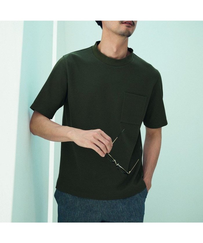 【ジョセフ アブード/JOSEPH ABBOUD / MEN】の【衣服内温度調節機能/接触冷感/JAPANファブリック】コンフォーマーミラノリブ モックネック Tシャツ インテリア・キッズ・メンズ・レディースファッション・服の通販 founy(ファニー) https://founy.com/ ファッション Fashion メンズファッション Fashion for Men トップス・カットソー Cut & Sew Tops メンズシャツ Shirts インナー Innerwear 春 Spring カットソー Cut and Sewn Top カーディガン Cardigan, Knitwear ショート Short, Short Length シンプル Simple, Minimal ジャケット Jacket, Outerwear デニム Denim, Jeans Material パターン Pattern, Design Print ファブリック Fabric, Textile ミラノリブ Milano Rib, Milano Stitch モックネック Mock Neck, Short Turtleneck リゾート Resort, Vacation Style リラックス Relax, Relaxed Fit S/S・春夏 SS, Spring/Summer, Warm Season おすすめ Recommended / Our Picks 夏 Summer エレガント 上品 Elegant ビジネス 仕事 通勤 Business / Work / Commuting |ID: prp329100004610757 ipo3291000000033344858