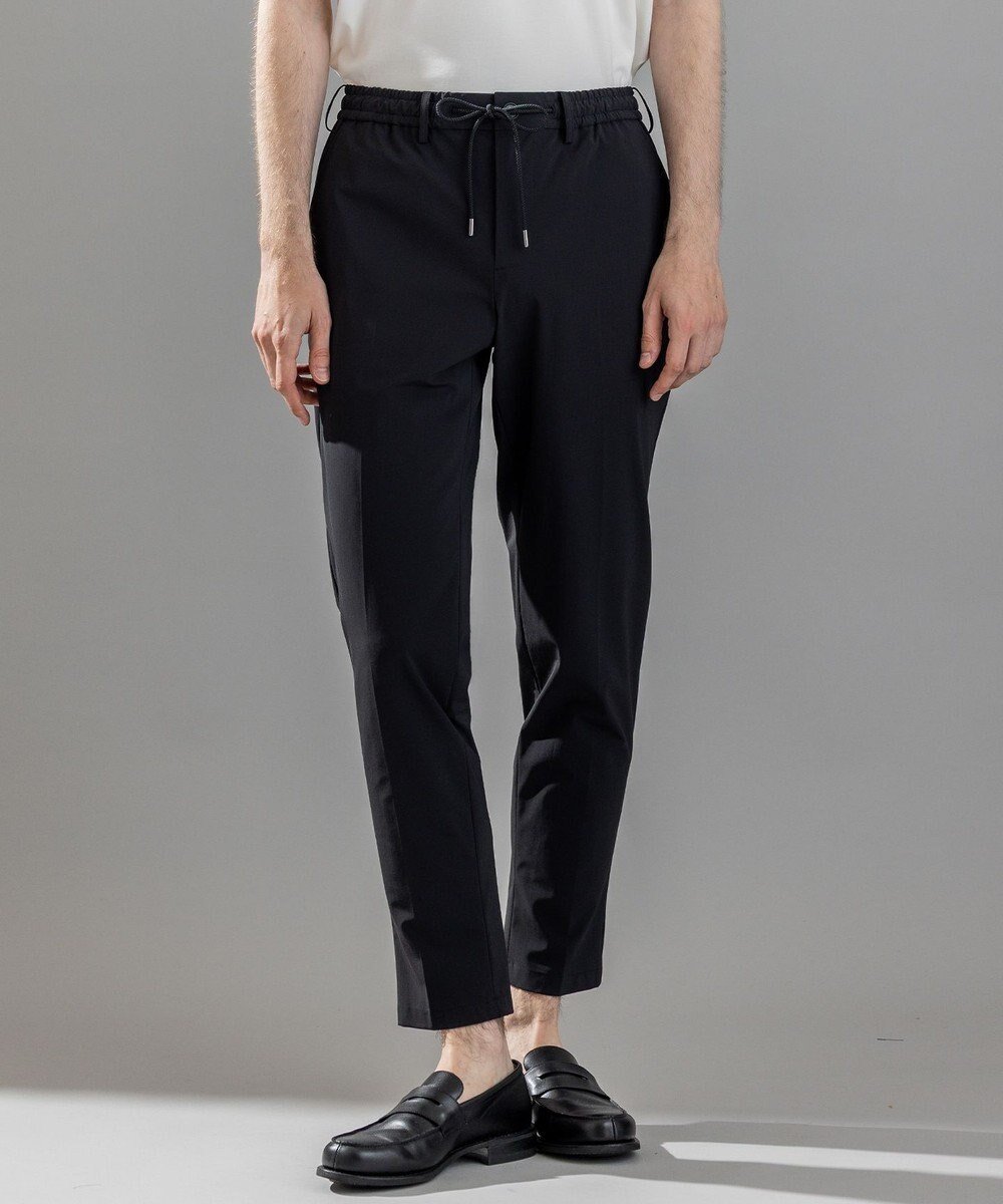 【ジョゼフ オム/JOSEPH HOMME / MEN】の新素材【接触冷感性/防しわ性/ストレッチ/洗える/撥水加工】トリコソリッドストレッチ ドロスト付きテーパードパンツ / PEGG CONVERTIBLE インテリア・キッズ・メンズ・レディースファッション・服の通販 founy(ファニー) 　ファッション　Fashion　メンズファッション　Fashion for Men　ボトムス　Bottoms　洗える　Machine Washable　ストレッチ　Stretch, Stretchy Fabric　テーパード　Tapered, Tapered Pants　ドローコード　Drawcord, Drawstring Cord　ファブリック　Fabric, Textile　ポケット　Pocket, Pocket Detail　ループ　Loop, Loop Knit　レギュラー　Regular, Standard Fit　A/W・秋冬　Autumn/Winter　夏　Summer　ビジネス 仕事 通勤　Business / Work / Commuting　ブラック系|ID: prp329100004610760 ipo3291000000033139016