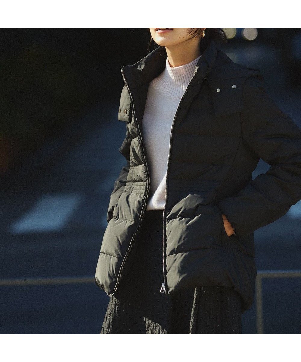 【組曲/KUMIKYOKU】の【洗える・2WAY】ライトタフタショートダウン 人気、トレンドファッション・服の通販 founy(ファニー) 　ファッション　Fashion　レディースファッション　Fashion for Women　アウター　Coat / Outerwear Collection　コート・ロングコート・ピーコート　Long Coats, Peacoats & More　レディースジャケット・軽アウター　Jackets　洗える　Machine Washable　軽量　Lightweight, Ultra Light　ショート　Short, Short Length　ショール　Shawl, Wrap　シンプル　Simple, Minimal　ジャケット　Jacket, Outerwear　スタンド　Stand Collar, Upright Stand　タフタ　Taffeta, Structured Fabric　ダウン　Down, Puffer　ツイル　Twist, Twisted Detail　ツイード　Twill, Twill Weave　定番　Standard, Basic Item　バランス　Balance, Style Balance　パターン　Pattern, Design Print　プリント　Print, Printed Pattern　防寒　Cold Protection, Winter-Ready　マフラー　Scarf, Muffler　無地　Plain, Solid Color　リラックス　Relax, Relaxed Fit　ワイド　Wide, Wide Fit　A/W・秋冬　Autumn/Winter　エレガント 上品　Elegant　 other-1|ID: prp329100004610811 ipo3291000000033641456