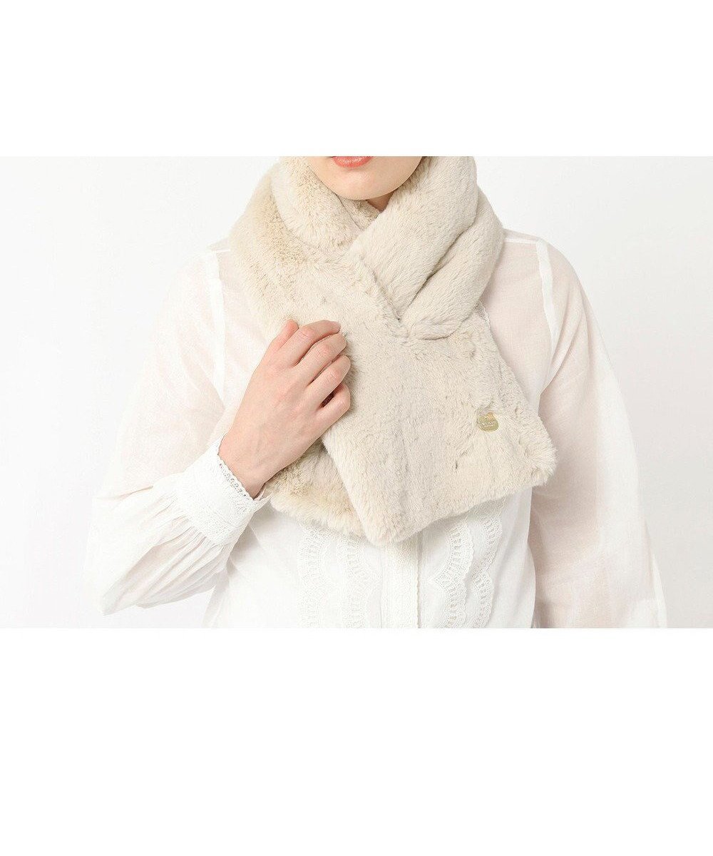【ムーンバット/MOONBAT】の【FUDGE11月号掲載】PAUL JOE ACCESSOIRES フェイクファービッグマフラー 人気、トレンドファッション・服の通販 founy(ファニー) 　雑誌掲載アイテム　Magazine Picks & Fashion Features　ファッション雑誌　Fashion Magazines　ファッジ　FUDGE　ファッション　Fashion　レディースファッション　Fashion for Women　マフラー・スヌード / 冬小物の定番　Scarves & Mufflers　アニマル　Animal Print　コレクション　Collection, Seasonal Line　11月号　November Issue　シンプル　Simple, Minimal　スヌード　Snood, Infinity Scarf　雑誌　Magazine, Fashion Magazine　パターン　Pattern, Design Print　フェイクファー　Faux Fur, Imitation Fur　フラワー　Flower, Floral　防寒　Cold Protection, Winter-Ready　マフラー　Scarf, Muffler　モチーフ　Motif, Design Theme　ループ　Loop, Loop Knit　A/W・秋冬　Autumn/Winter　 other-1|ID: prp329100004611143 ipo3291000000032996445