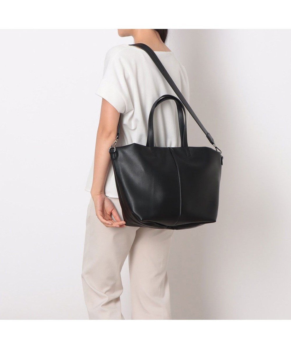 【アンビリオン/UNBILLION】のカシュカシュ cachecache / 収納ポケット付2wayソフトトート インテリア・キッズ・メンズ・レディースファッション・服の通販 founy(ファニー) 　ファッション　Fashion　レディースファッション　Fashion for Women　バッグ　Bags　カラフル　Colorful Design　ショルダー　Shoulder, Shoulder Strap　ハンド　Hand, Handmade　ポケット　Pocket, Pocket Detail　マグネット　Magnet, Magnetic Closure　ミックス　Mix, Mixed Style　モチーフ　Motif, Design Theme　再入荷　Restock / Back in Stock　おすすめ　Recommended / Our Picks　ビジネス 仕事 通勤　Business / Work / Commuting　ブラック|ID: prp329100004611304 ipo3291000000033067852