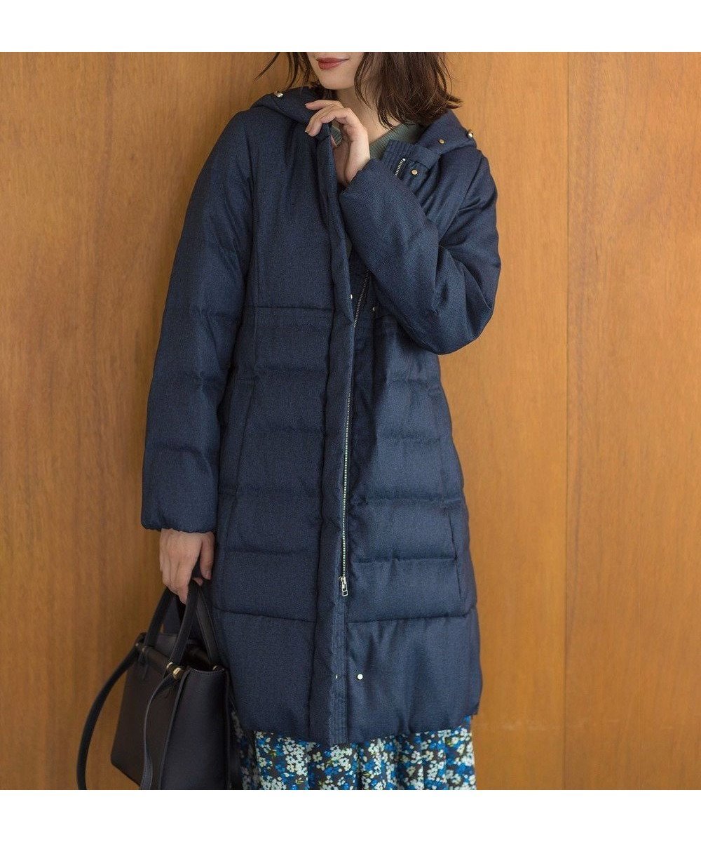 【組曲/KUMIKYOKU】の【洗える】ライトタフタロングダウンコート 人気、トレンドファッション・服の通販 founy(ファニー) 　ファッション　Fashion　レディースファッション　Fashion for Women　アウター　Coat / Outerwear Collection　コート・ロングコート・ピーコート　Long Coats, Peacoats & More　レディースジャケット・軽アウター　Jackets　ダウンジャケット・軽量ダウン　Warm & Lightweight Down Jackets　洗える　Machine Washable　軽量　Lightweight, Ultra Light　シェイプ　Shape, Slim Fit　ジャケット　Jacket, Outerwear　ストール　Stole, Wrap　スリット　Slit, Slit Detail　タフタ　Taffeta, Structured Fabric　ダウン　Down, Puffer　ツイード　Twill, Twill Weave　人気　Popular, Best Seller　バランス　Balance, Style Balance　フラット　Flat, Flat Shoes　フレア　Flare, Flared　プリント　Print, Printed Pattern　モダン　Modern, Contemporary　無地　Plain, Solid Color　ロング　Long, Long-Length　A/W・秋冬　Autumn/Winter　エレガント 上品　Elegant　 other-1|ID: prp329100004611583 ipo3291000000033001904