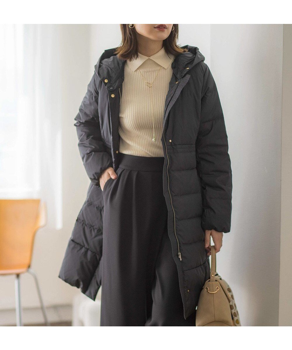 【組曲/KUMIKYOKU】の【洗える】ライトタフタロングダウンコート インテリア・キッズ・メンズ・レディースファッション・服の通販 founy(ファニー) 　ファッション　Fashion　レディースファッション　Fashion for Women　アウター　Coat / Outerwear Collection　コート・ロングコート・ピーコート　Long Coats, Peacoats & More　レディースジャケット・軽アウター　Jackets　ダウンジャケット・軽量ダウン　Warm & Lightweight Down Jackets　洗える　Machine Washable　軽量　Lightweight, Ultra Light　シェイプ　Shape, Slim Fit　ジャケット　Jacket, Outerwear　ストール　Stole, Wrap　スリット　Slit, Slit Detail　タフタ　Taffeta, Structured Fabric　ダウン　Down, Puffer　ツイード　Twill, Twill Weave　人気　Popular, Best Seller　バランス　Balance, Style Balance　フラット　Flat, Flat Shoes　フレア　Flare, Flared　プリント　Print, Printed Pattern　モダン　Modern, Contemporary　無地　Plain, Solid Color　ロング　Long, Long-Length　A/W・秋冬　Autumn/Winter　エレガント 上品　Elegant　ブラック系|ID: prp329100004611583 ipo3291000000033001908