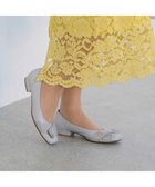 【リズ ラフィーネ/Riz raffinee】のRiz raffinee 【レイン対応】ベルト巻きスクエアトゥパンプス グレー|ID: prp329100004611633 ipo3291000000034275965